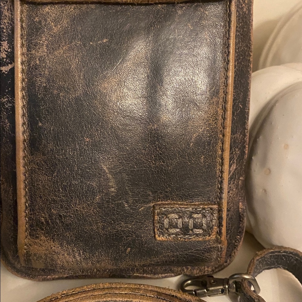 Bed Stu Alelike Blk Lux leather convertible crossbody purse w: adjustable strap - Picture 5 of 11